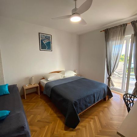 Apartmani Mateo Omiš Esterno foto