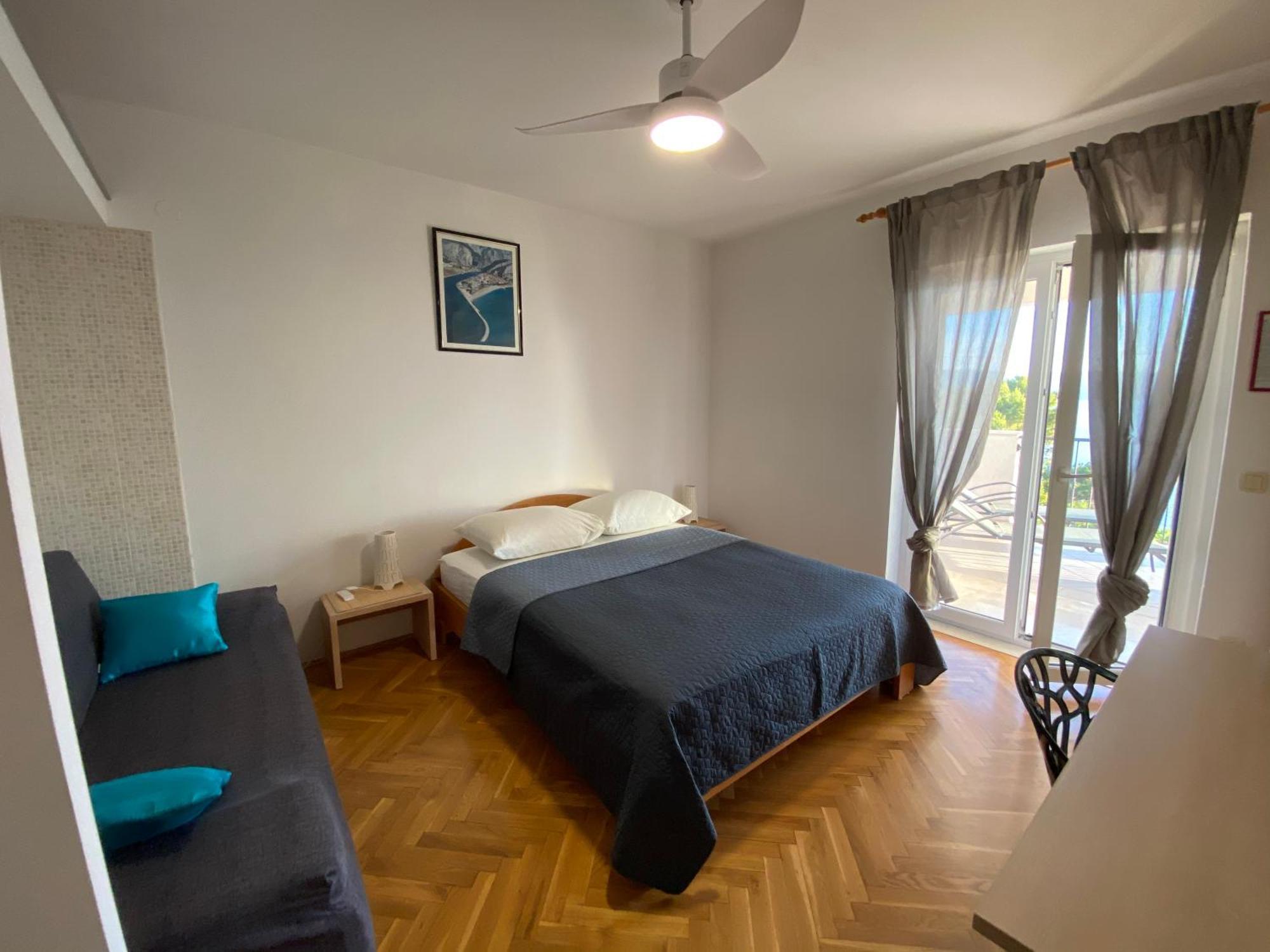 Apartmani Mateo Omiš Esterno foto