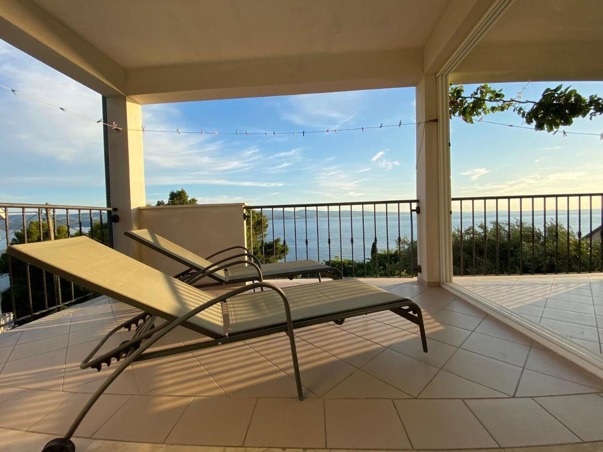 Apartmani Mateo Omiš Esterno foto