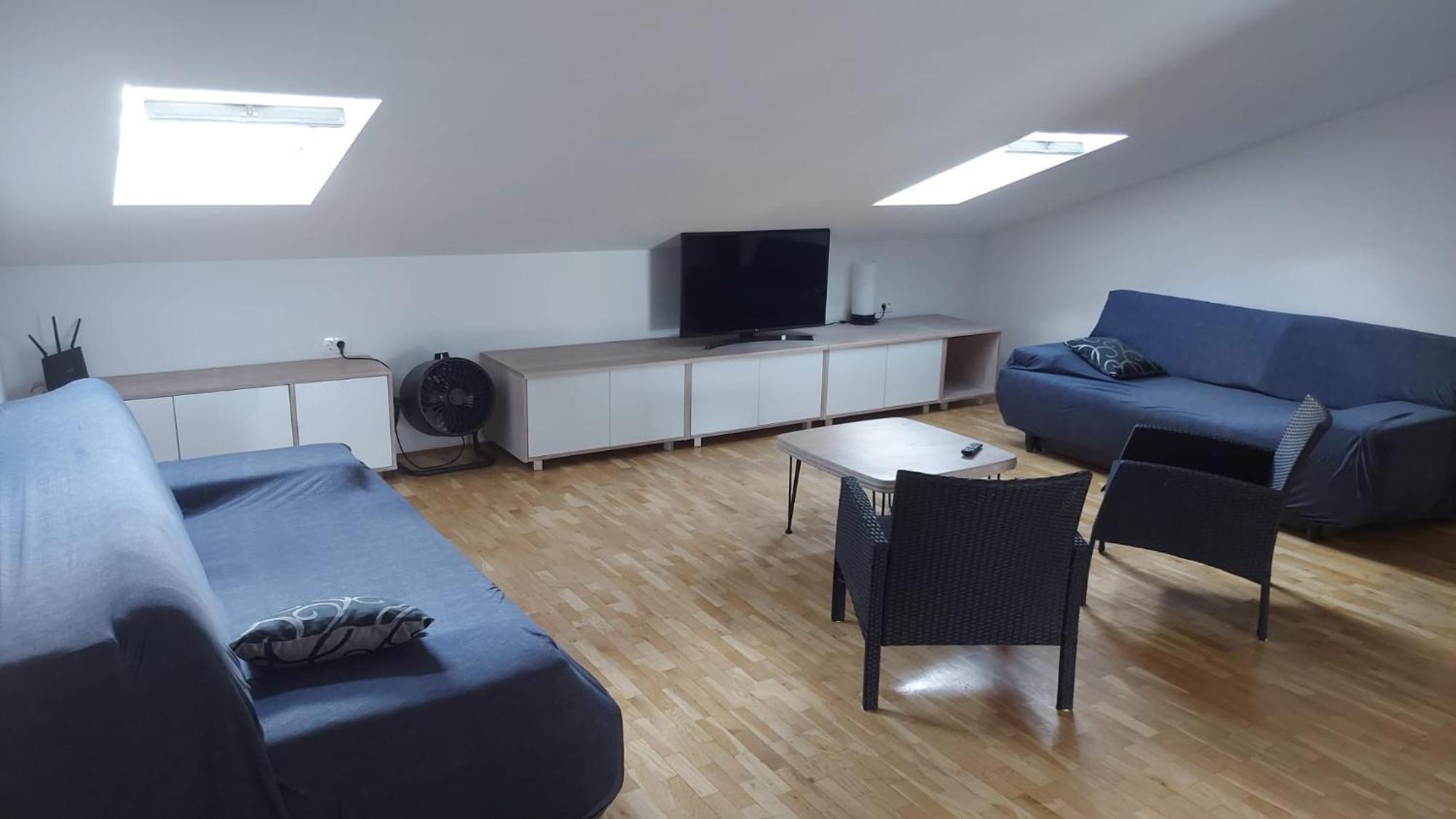 Apartmani Mateo Omiš Esterno foto