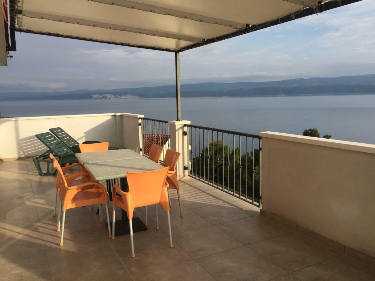 Apartmani Mateo Omiš Esterno foto
